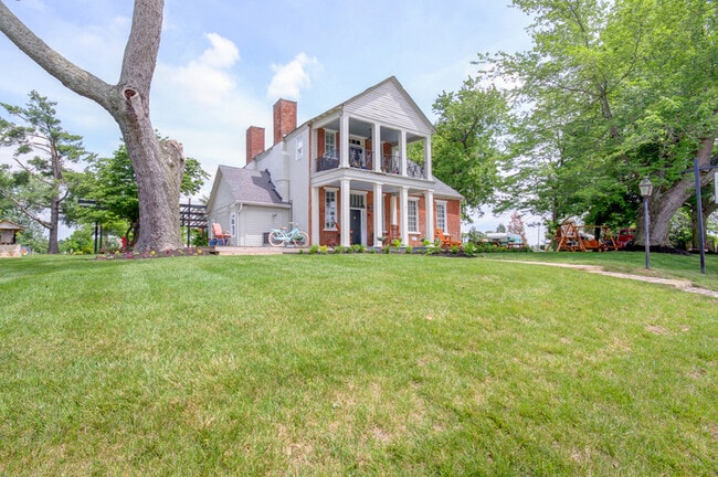 Building Photo - 88 Graysville Rd