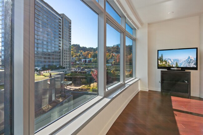 Foto del edificio - 3601 S River Pkwy