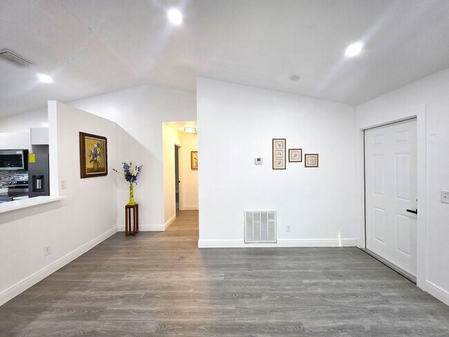 Foto del edificio - Vero Beach Rentals. Vero Beach Homes For Rent. Vero Beach Rent, LLC and Property Management Company