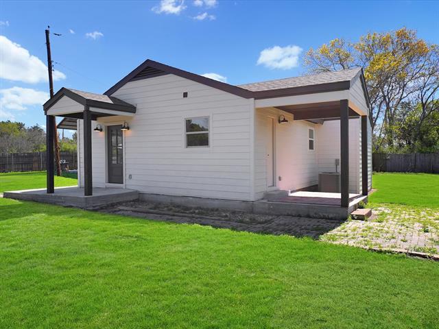 Building Photo - 5544 Ranchero Ln