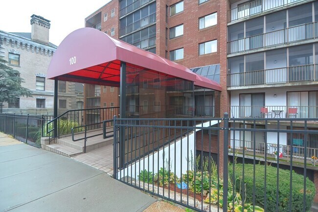 Foto del edificio - 100 High St