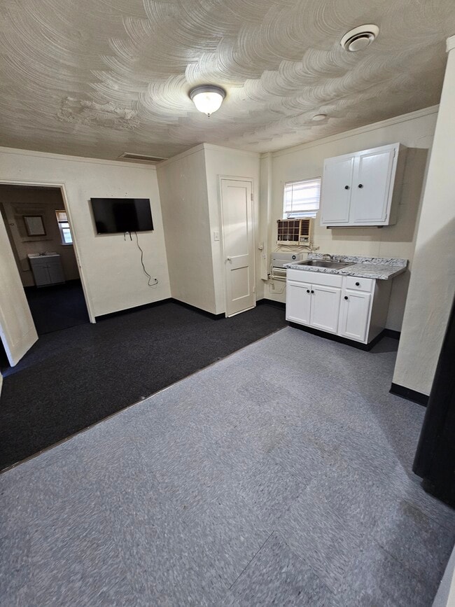 Building Photo - Boxwood Apartments