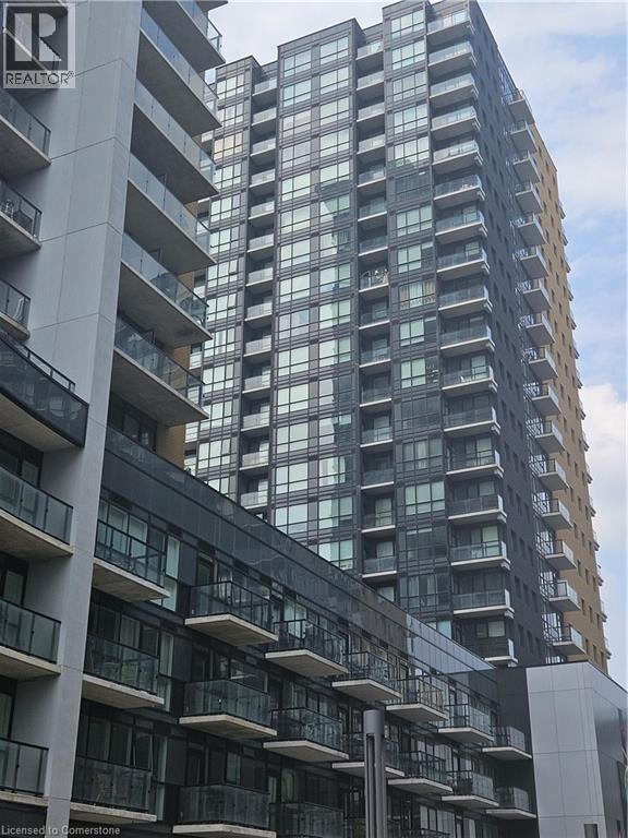 Building Photo - 104 Garment St