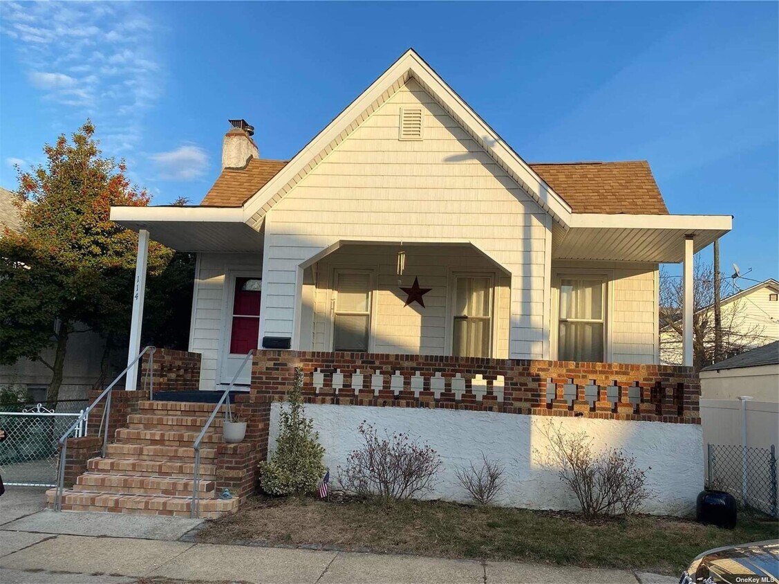 Foto principal - 114 Wilson Ave