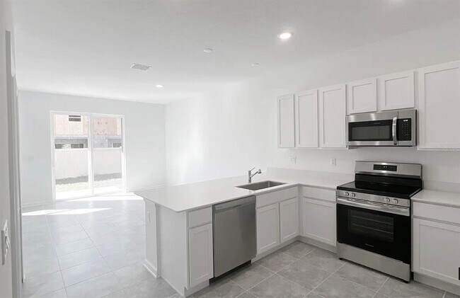 Foto del edificio - 2562 Skyline Lp