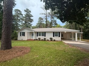 Building Photo - 311 Wesleyan Dr