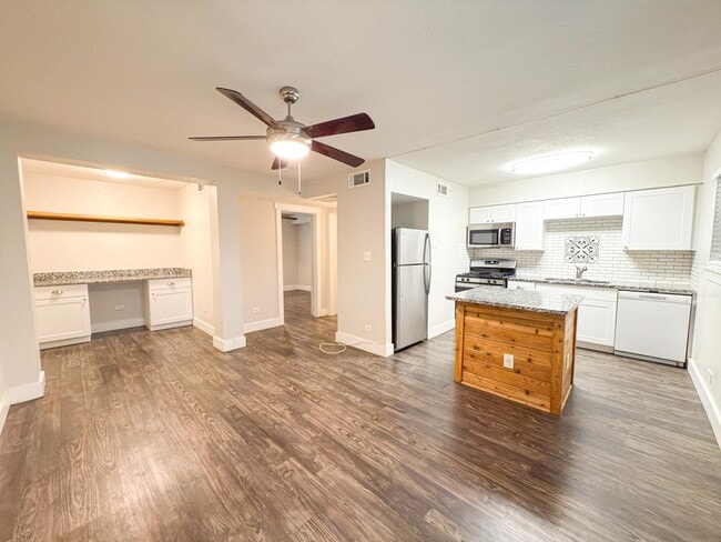 Building Photo - Ridglea Court Apartments
