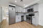 Foto principal - 1066 Hancock St