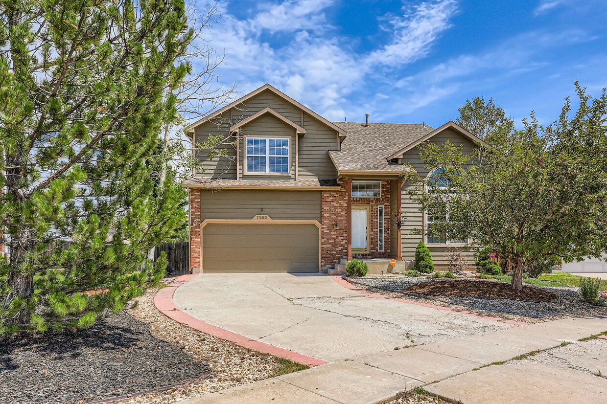 Foto principal - 7953 French Rd