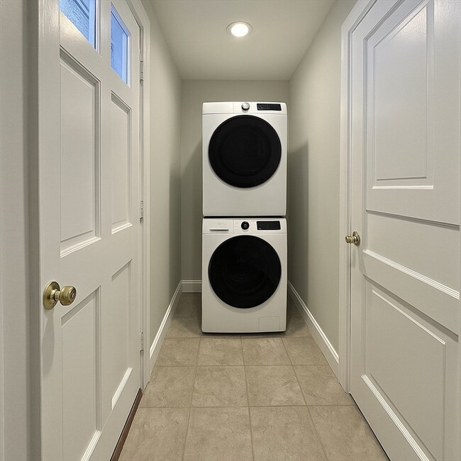 Foto del edificio - 1603 Centre St