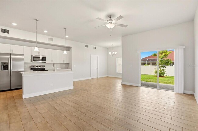 Foto del edificio - 870 Columbia St