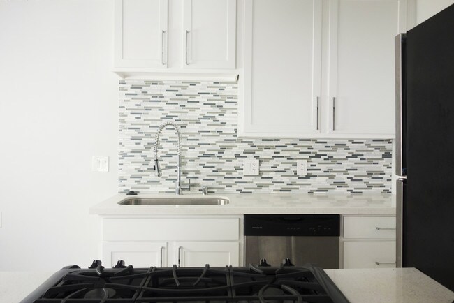 Foto del edificio - 3125 Carlyle St