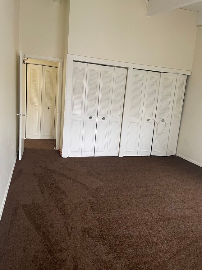 Foto del edificio - 11370 Cherry Hill Rd