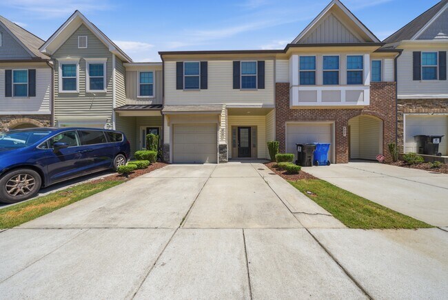 Foto del edificio - 410 Leighann Ridge Ln