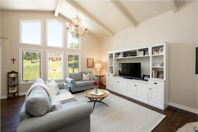 Building Photo - 255 Woodmoor Dr