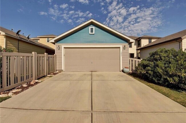 Building Photo - 1054 Dorn
