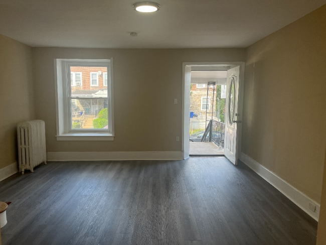 Building Photo - 4634 Fernhill Rd