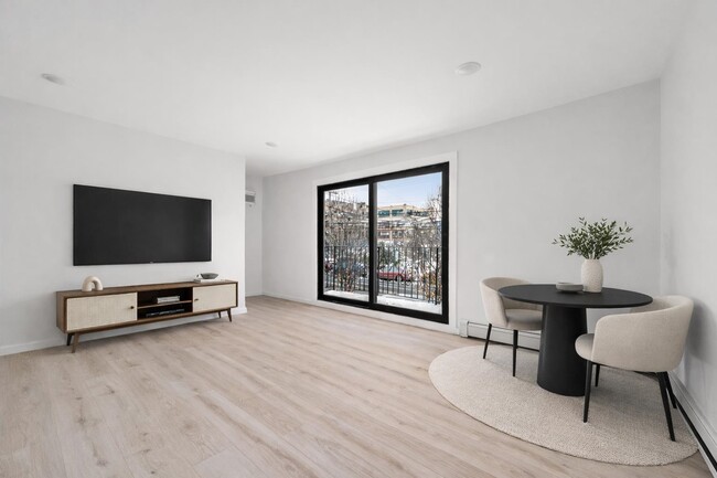 Building Photo - 503 Palisade Ave