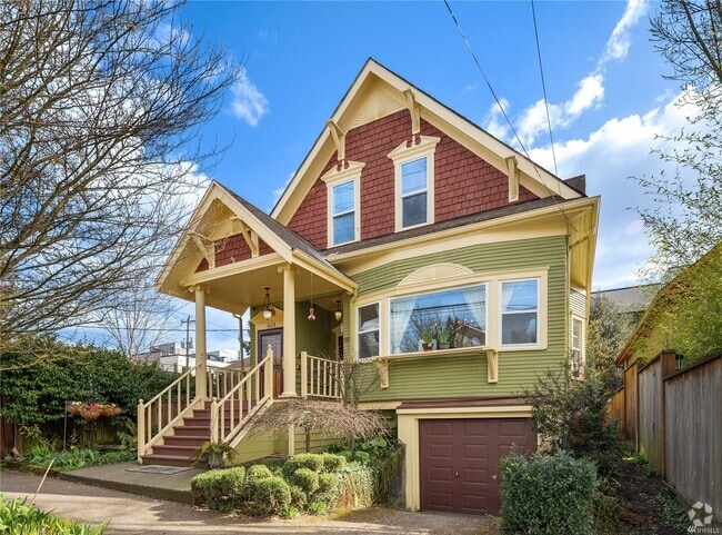 Building Photo - 1717 E Alder St