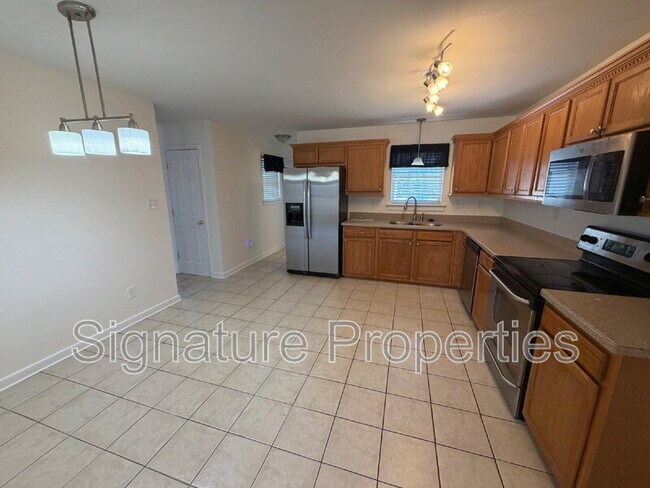 Building Photo - 1609 Cadmus Ct