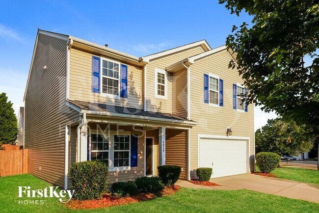 Foto del edificio - 4026 Clover Rd NW