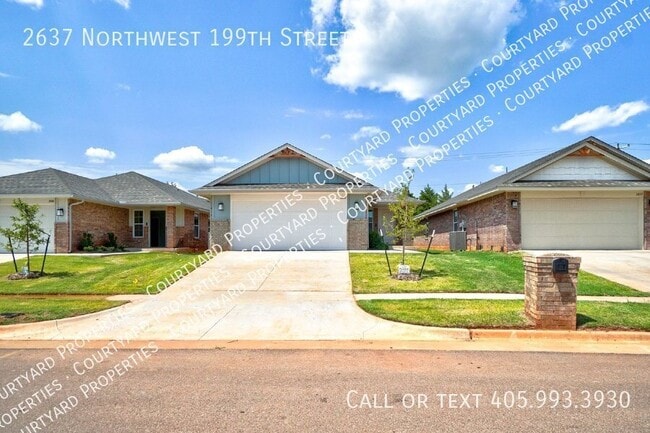 Building Photo - 2637 NW 199th St
