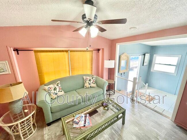 Foto del edificio - 1475 Flamingo Dr