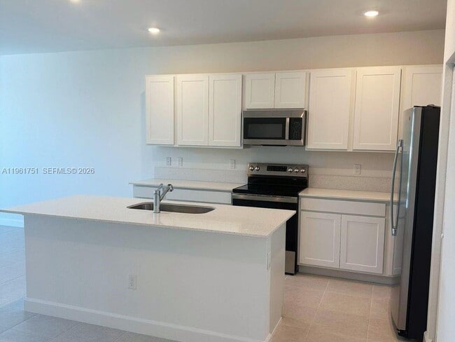 Foto del edificio - 363 SE Crossoak Ln