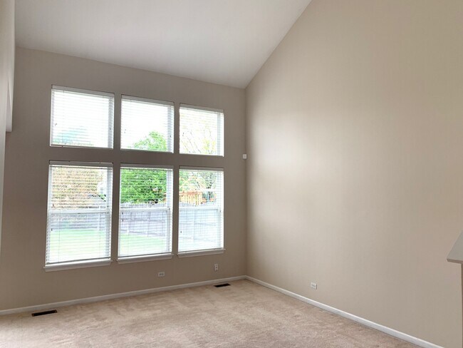 Foto del edificio - 1219 Sanctuary Ln