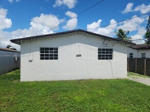 Building Photo - 1342 NW 13th St