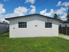 Building Photo - 1342 NW 13th St