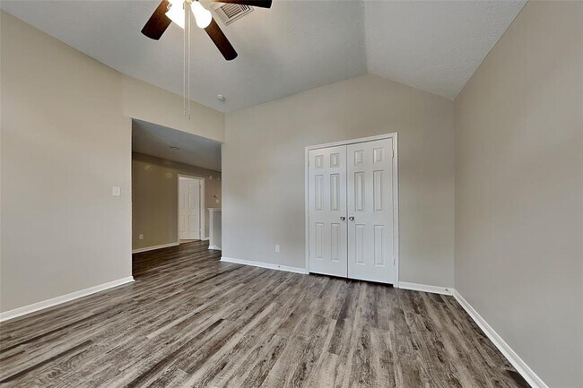 Building Photo - 10623 Mist Ln