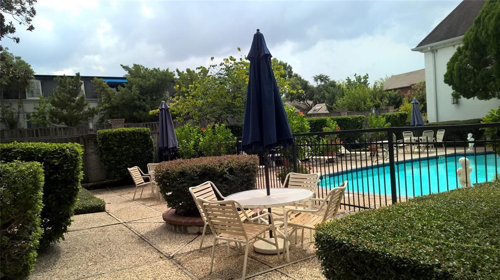 2700 Bellefontaine St Unit B34, Houston, TX 77025 Condo for Rent in