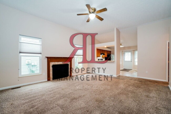 Building Photo - 4800 Coachford Dr