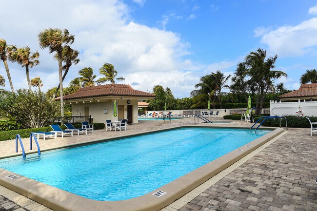 Foto del edificio - 3400 N Ocean Dr