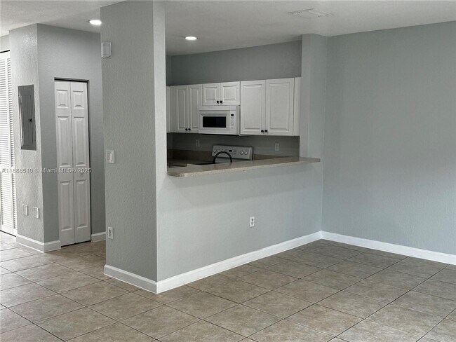 Foto del edificio - 1480 NE 33rd Ave