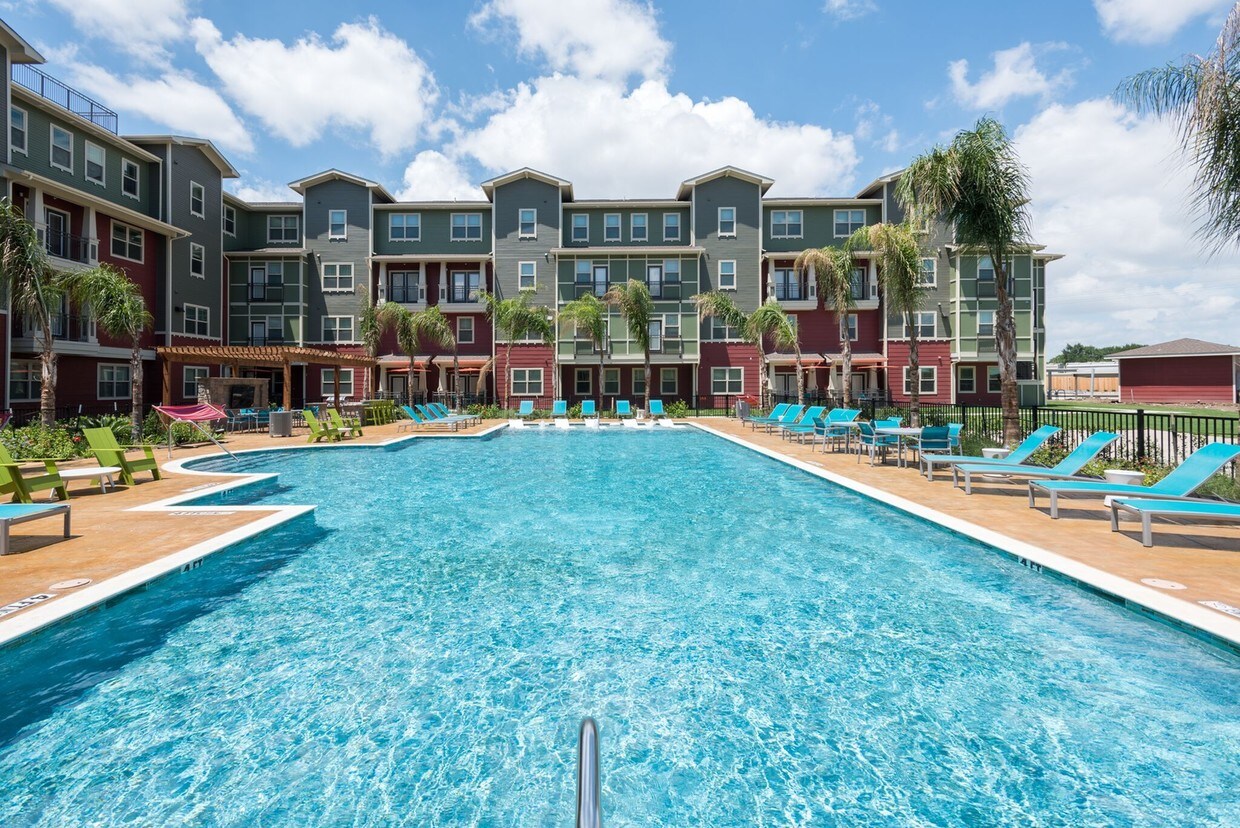 1901 Cullen Blvd, Houston, TX 77023