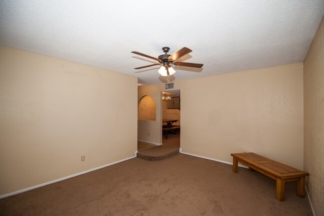 Building Photo - 2231 S Elks Ln