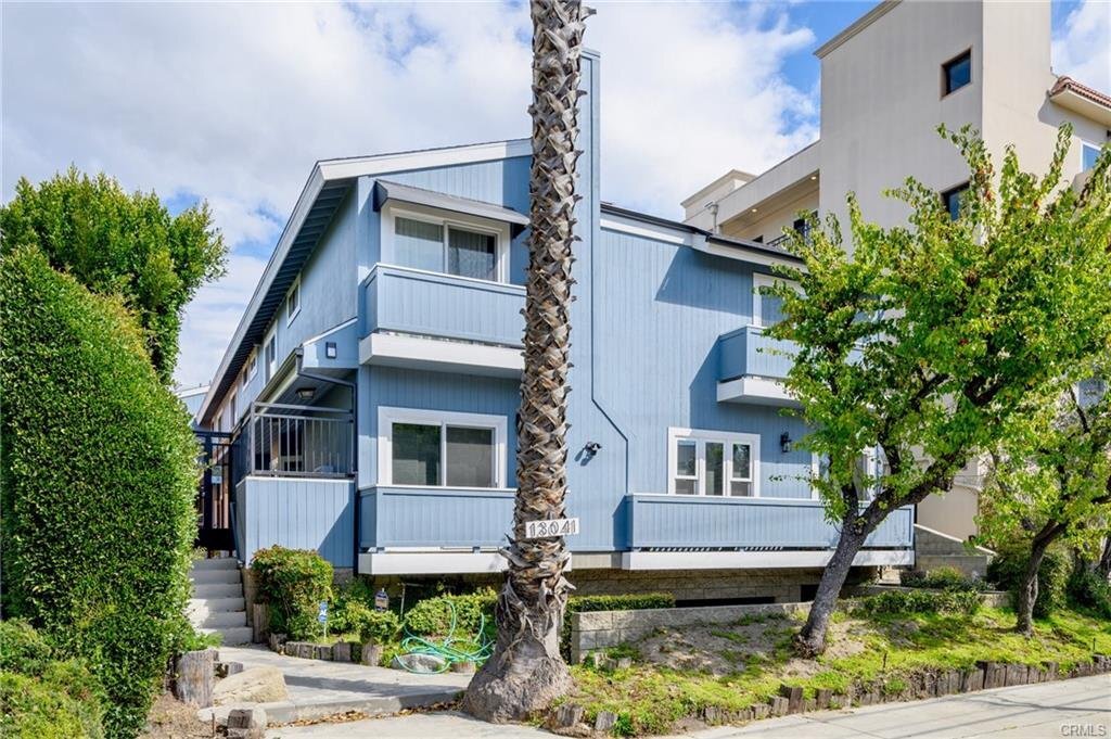 Primary Photo - 13041 Moorpark Street Apt ##2, Los Angeles...