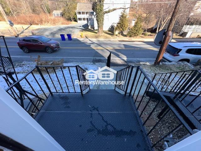 Foto del edificio - 8521 Main St