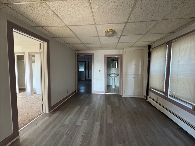 Building Photo - 201 Squires Ave