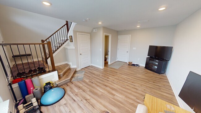 Foto del edificio - 7101 Equality Blvd