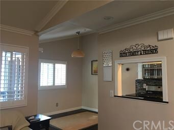 Building Photo - 1255 N Los Robles Ave