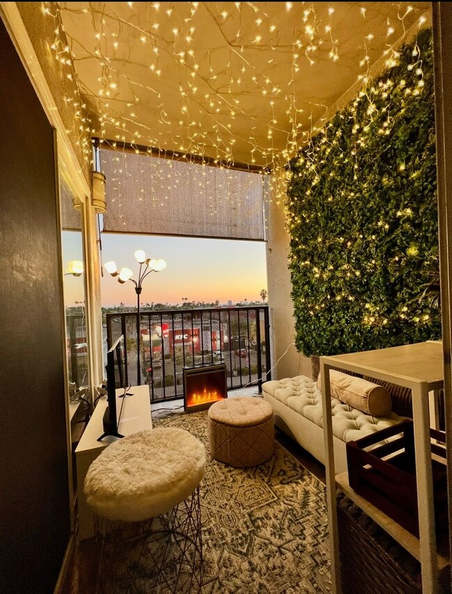 Building Photo - NORTH PARK AT ITS FINEST ***CHARMING 1BD/1...