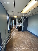 Building Photo - 413 N 11th St