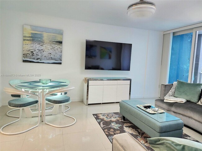 Foto del edificio - 3505 S Ocean Dr