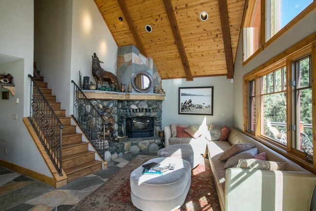 Building Photo - 4 br, 4.5 bath House - 576 Poco Ct.