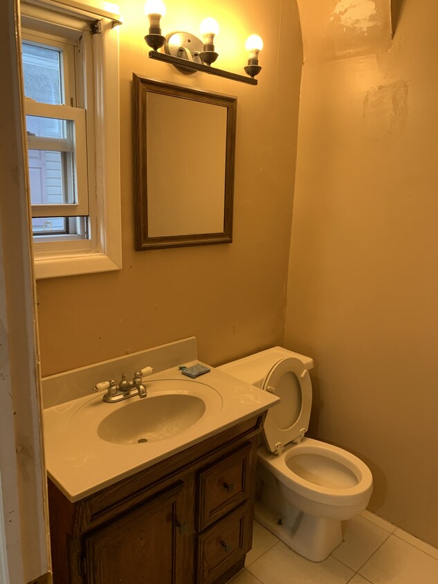 Primary Photo - 57 Vanderbilt Ave