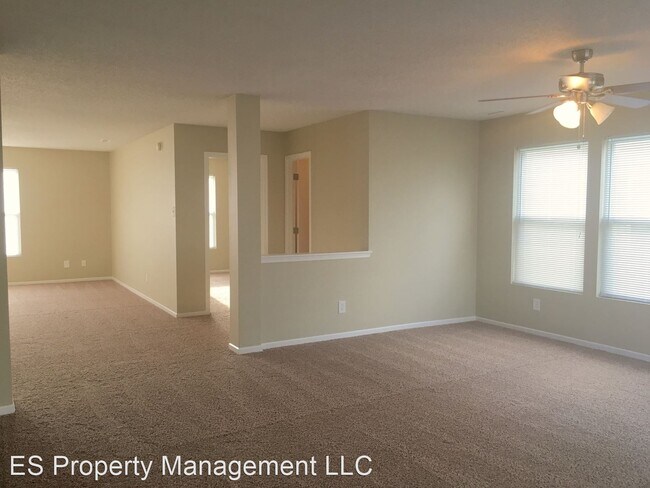 Foto del edificio - 6 br, 3 bath House - 3206 Brandenburg Dr.