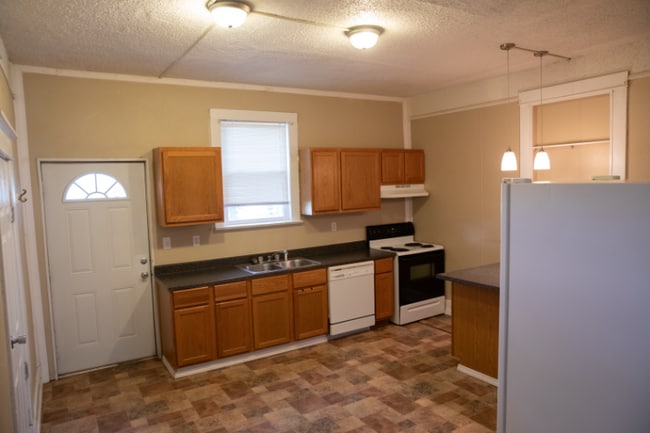 Building Photo - 515 Washington Ave